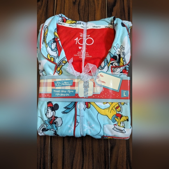 Disney Other - Disney 100 Retro reimagined pajamas Mens Size Large